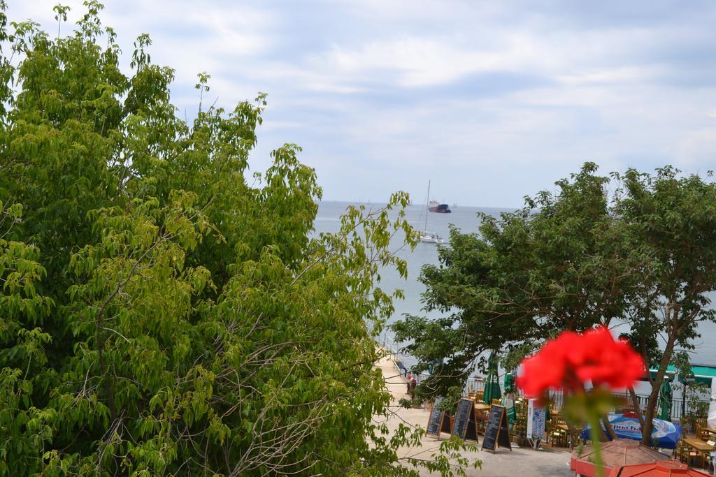 Family Hotel Magnolia Балчик Номер фото