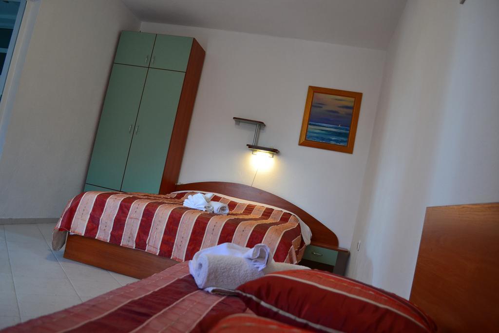 Family Hotel Magnolia Балчик Номер фото