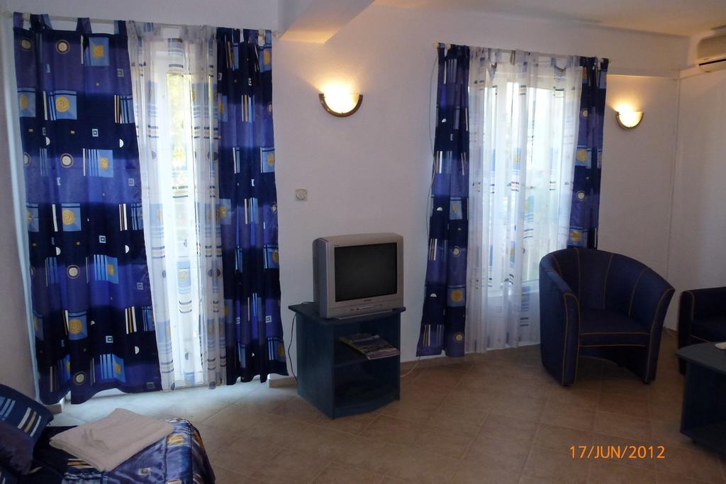 Family Hotel Magnolia Балчик Номер фото