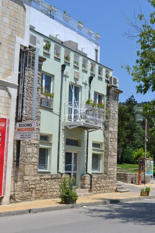 Family Hotel Magnolia Балчик Экстерьер фото